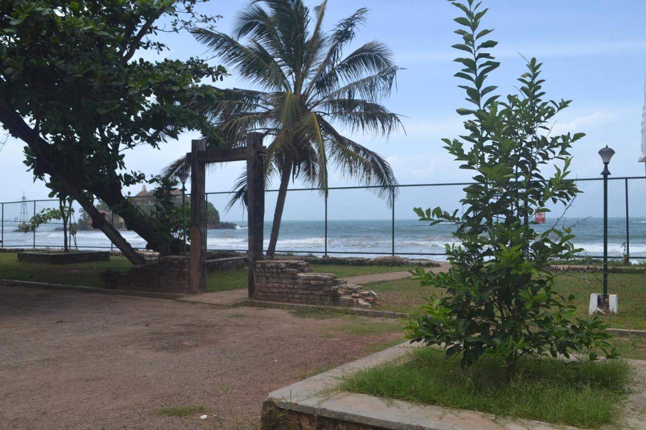 Rest House Matara Hotel Exterior foto