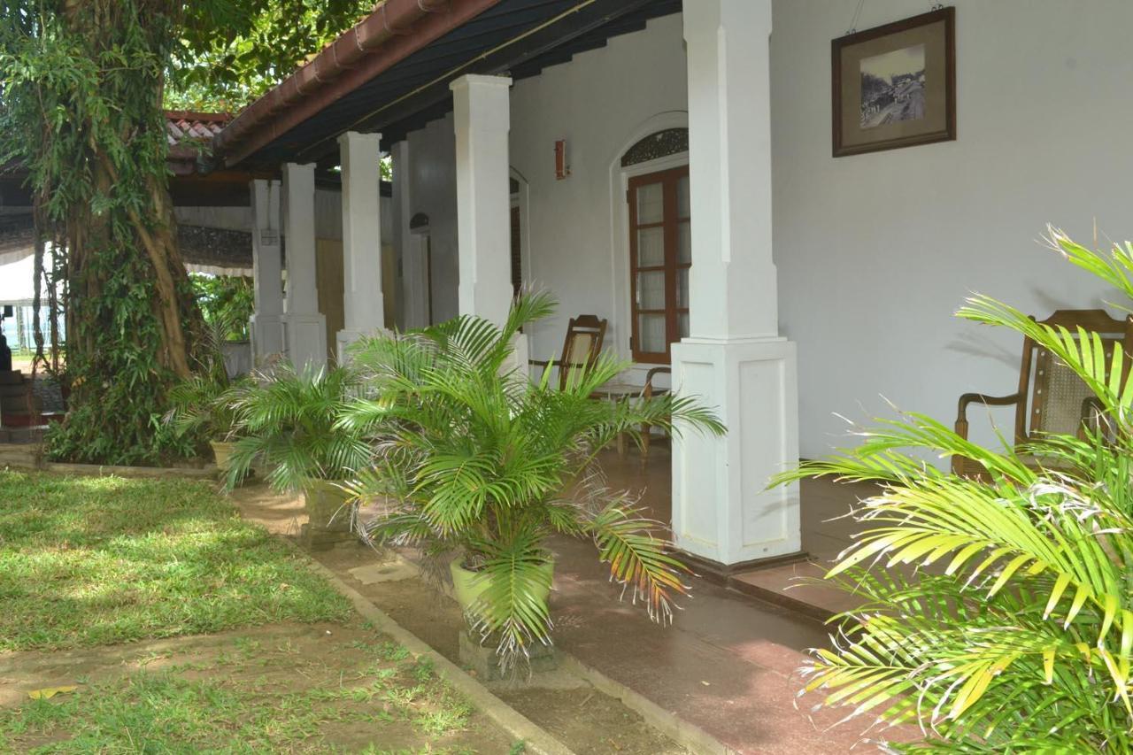 Rest House Matara Hotel Exterior foto